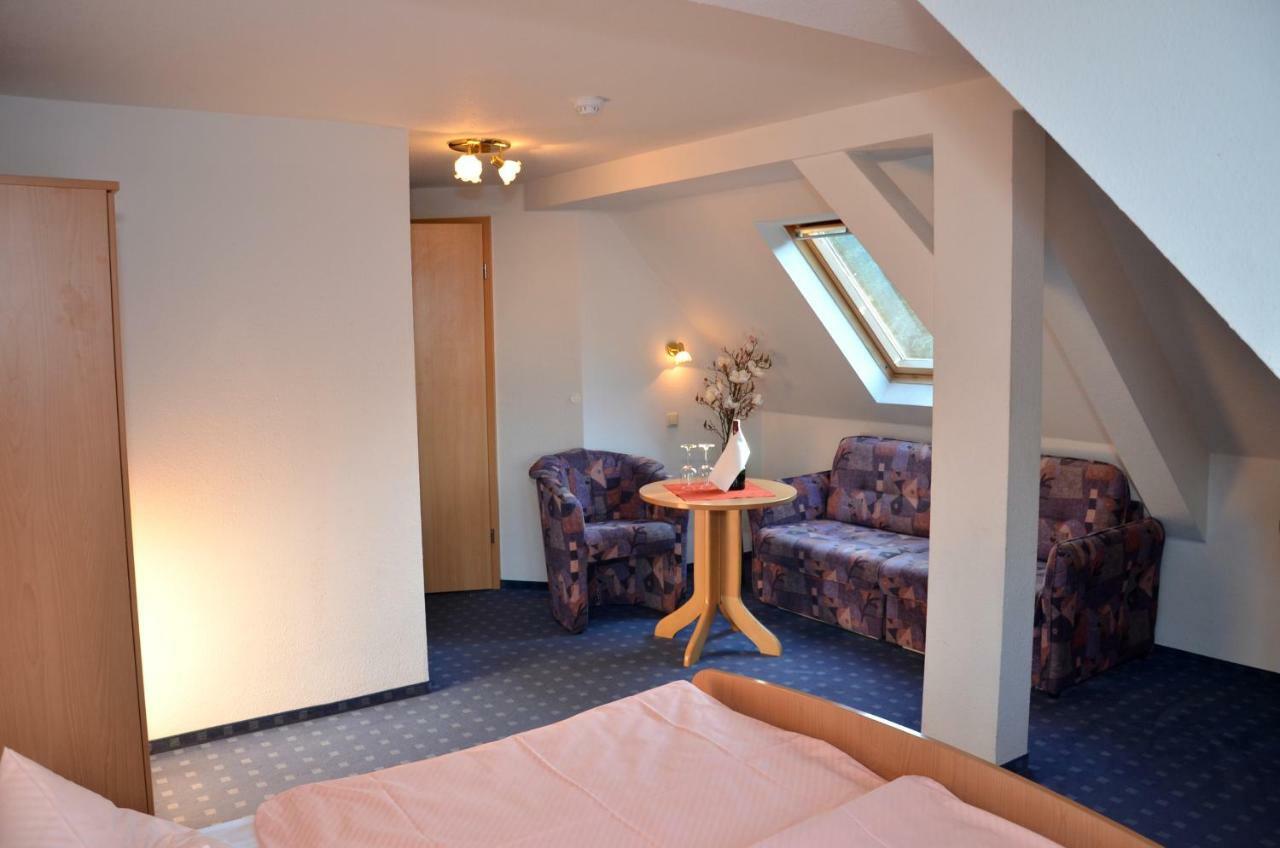 Hotel Vierenstrasse Neudorf  Kültér fotó
